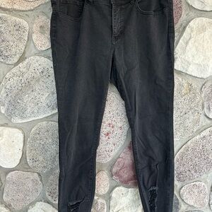 BKE Women's Black Skinny Jeans